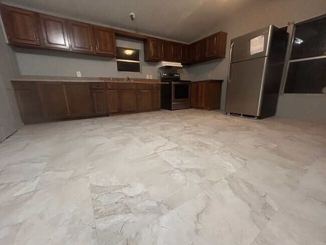 Photo - 186 Riverbend Dr