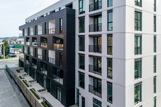 Building Photo - The Scott