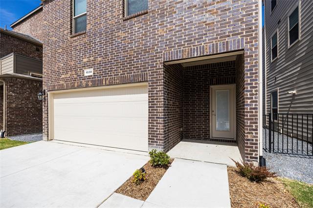 Photo - 1530 Lake District Dr