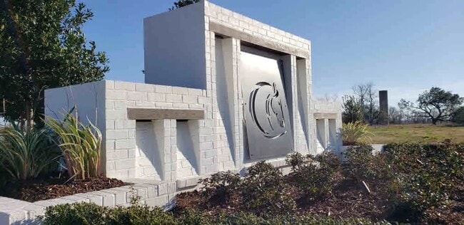 Photo - Luxury New Construction | 4 Bed / 3 Bath | River Road Corridor Near LSU