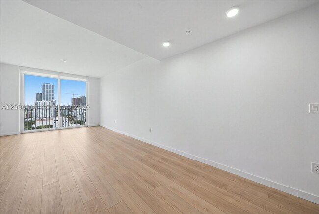 Photo - 2000 Biscayne Blvd Unit 1903