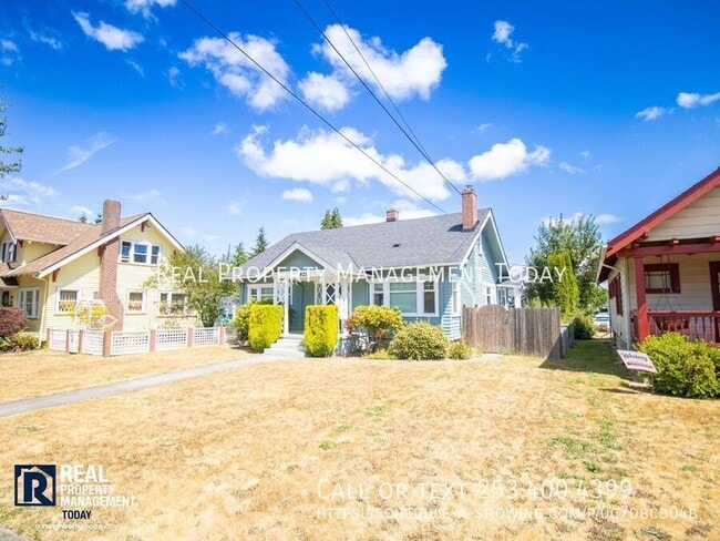 Photo - 921 N Alder St Unidad A2