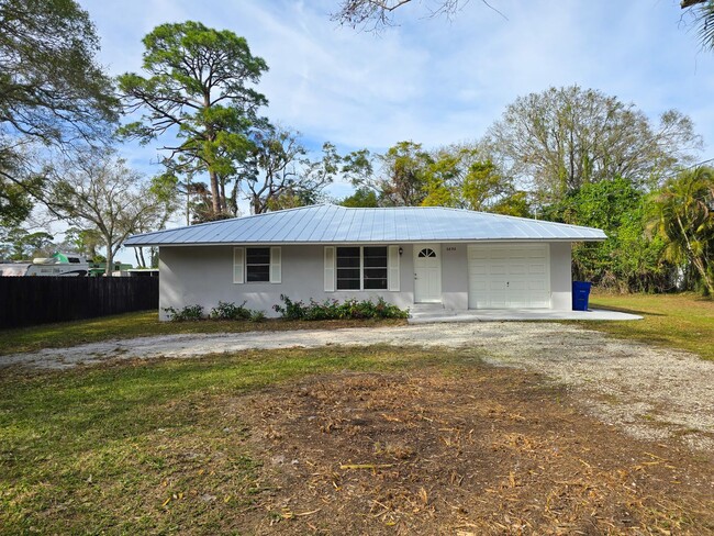 Charming 2 bed 2 bath in Vero Beach! - Charming 2 bed 2 bath in Vero Beach! House