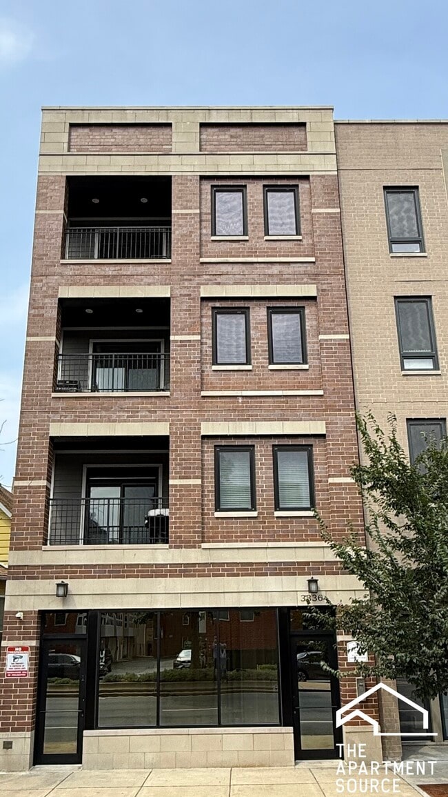 Building Photo - 3336 W Irving Park Rd Unit 1 Rental