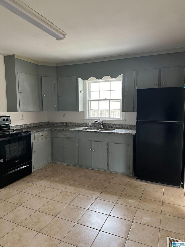 1004 Chalkville School Rd Rental House Rental in Center Point, AL