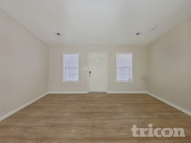 Photo - 217 Clear Springs Ct