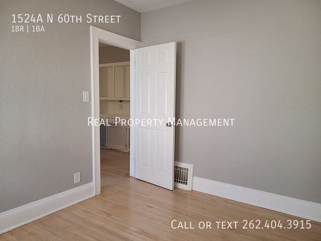 Photo - 1524 N 60th St