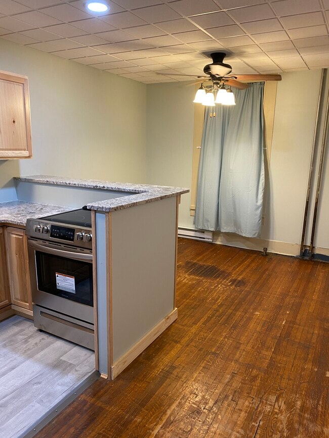 Photo - 326 E Locust St Unit .5