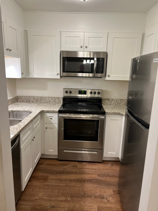 Photo - 116 Engleman Ave Unit E