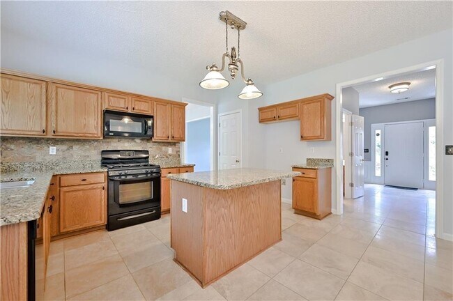 Photo - 7020 Harlech Trace