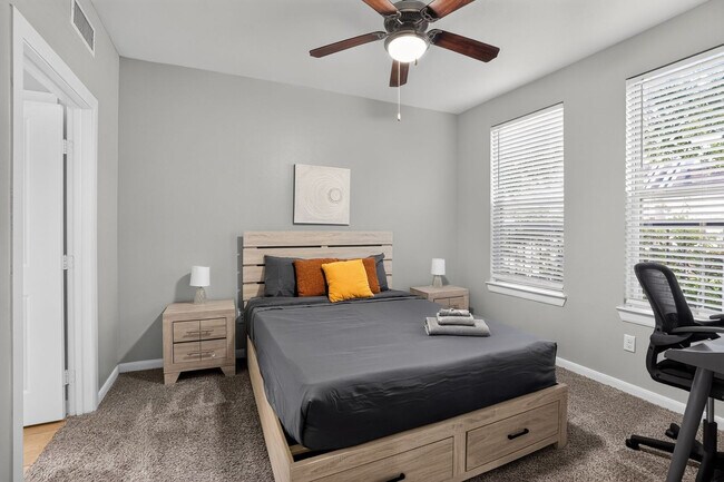 Photo - 4417 S Lancaster Rd Unidad SI ID1612802P