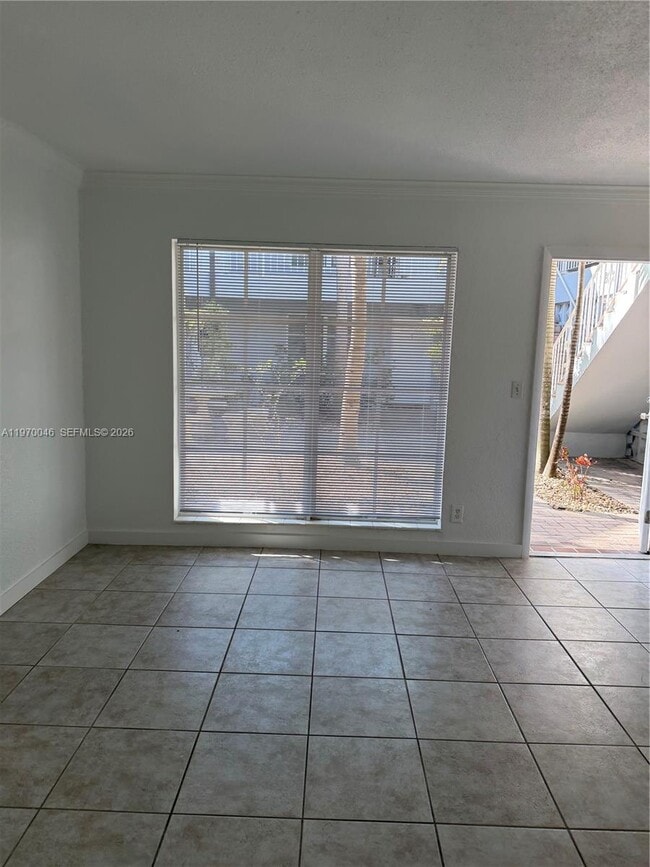 Photo - 105 NE 12th Ave Unidad 4