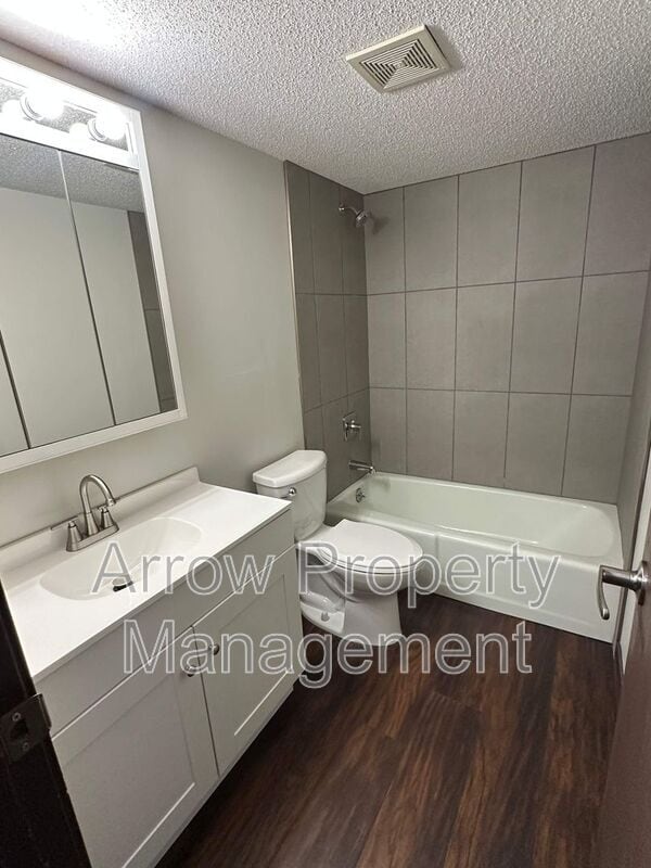 Photo - 2933 P St Unidad 3