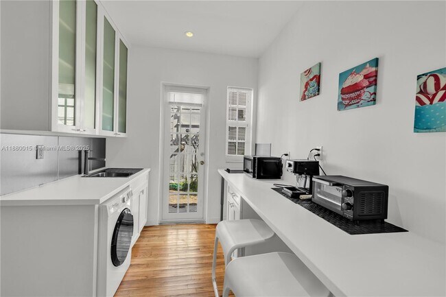 Photo - 439 15th St Unidad 2