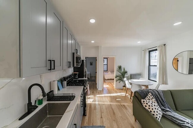 Building Photo - 3637 34th St Rental