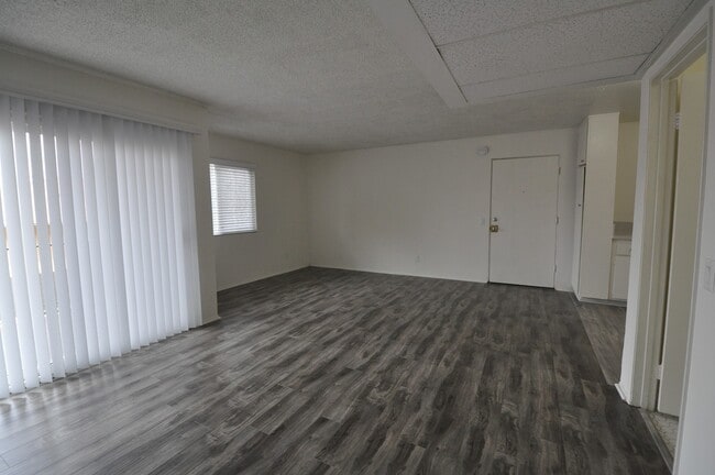 Photo - 13800 Sherman Way Unit 102