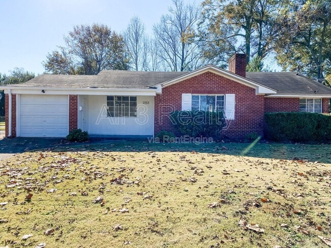 Building Photo - 2762 Biltmore Ave