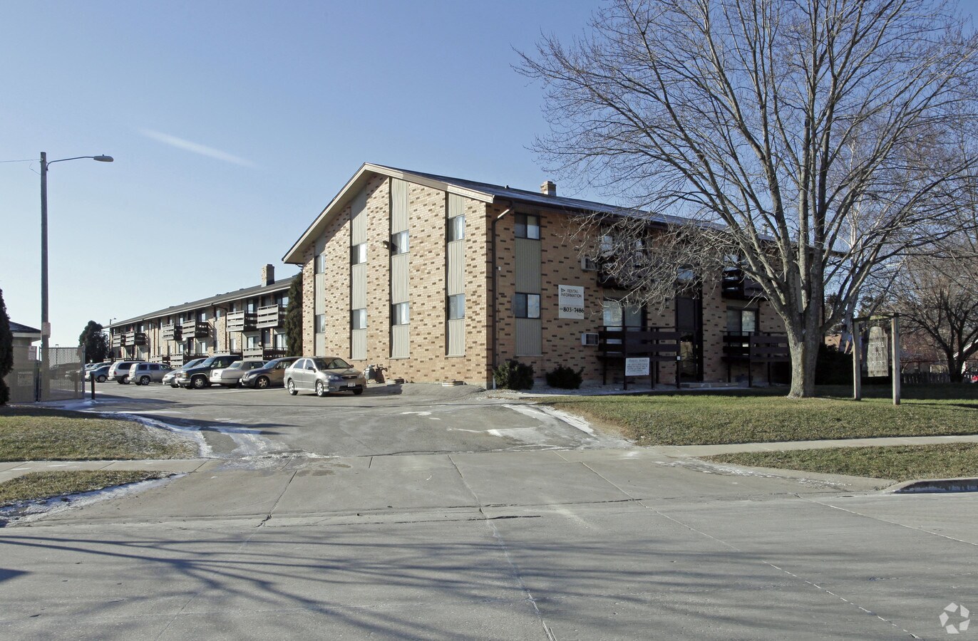Photo - Whitnall Garden Apartments