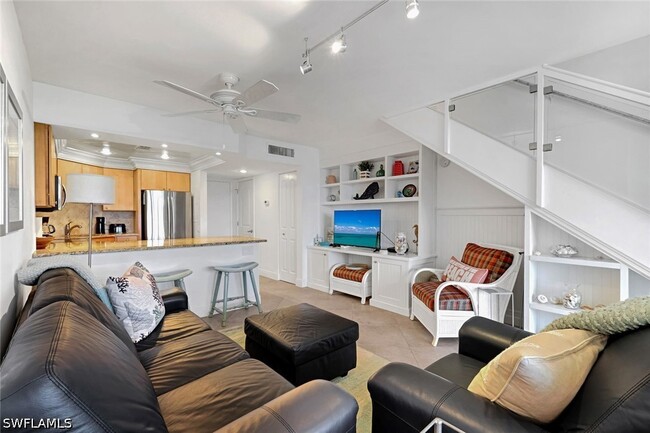 Building Photo - 5 Bluebill Ave Unit 505/605