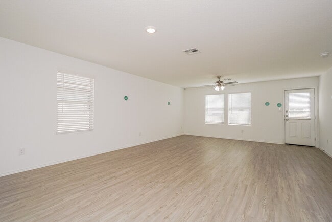 Photo - 14404 Penny Run