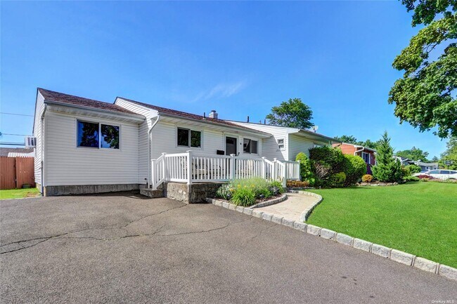 Photo - 14 Edi Ave
