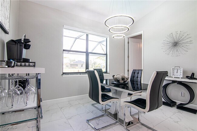 Photo - 1833 SW 11th Terrace