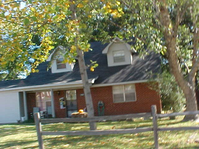 Photo - 1404 Broadmoor Rd House