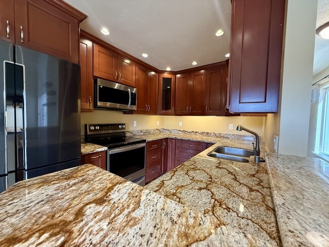 Photo - 2657 Kentworth Way