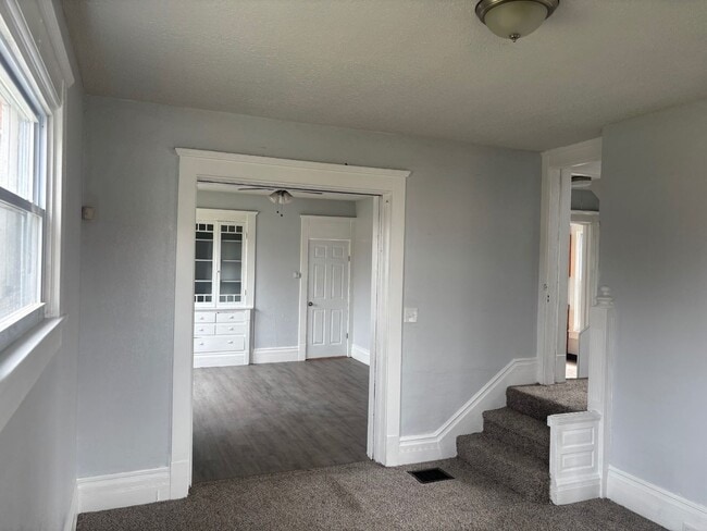 Photo - Charming 5-Bedroom Property in Prime Location