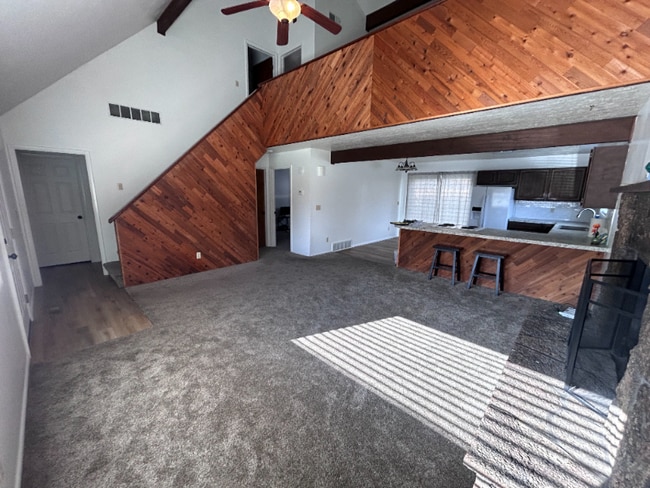 Photo - 438 Forest Vale Cir