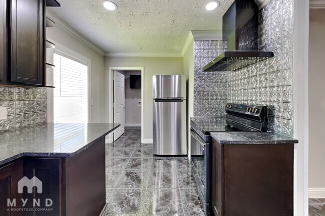 101 Live Oak St