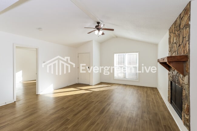 Photo - 1028 Thurmond St