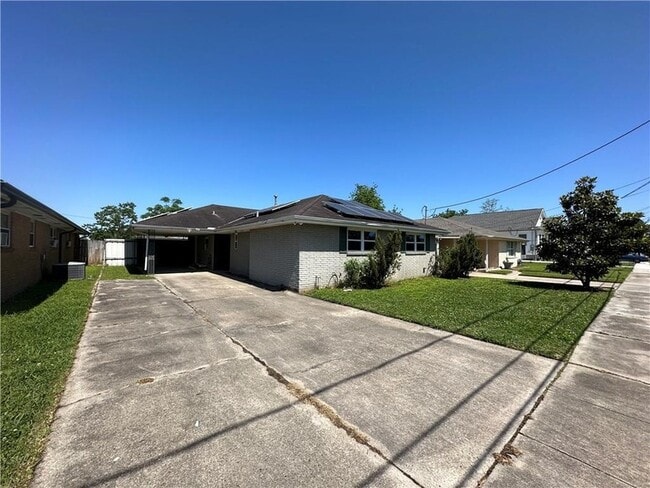 Building Photo - 2118 Mehle St Rental