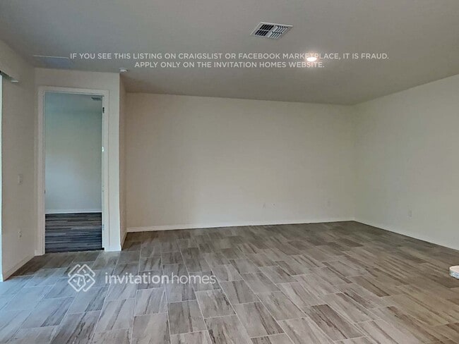 Photo - 1523 Lyonsdale Ln