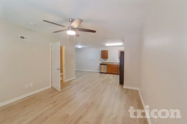 Photo - 155 Tybo Dr