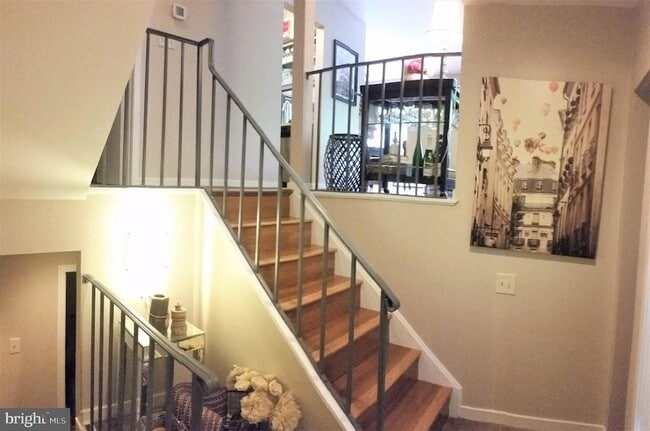 Building Photo - 18745 Pier Point Pl