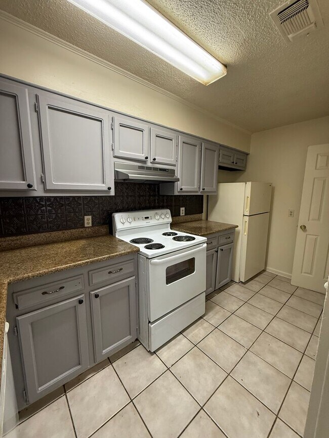Photo - 8713 GSRI Ave Unit 8713-C
