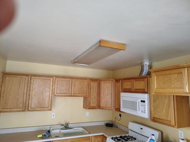 Photo - 2447 Beach St