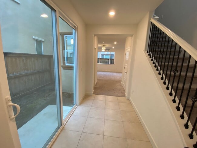 Photo - Gorgeous 3 bedroom 2.5 bath home in Northlake community