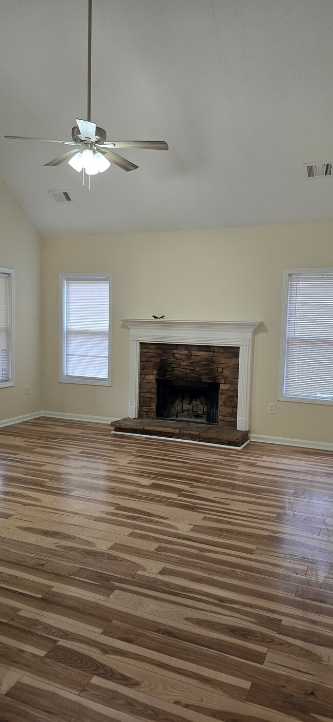 85 Cashew Ct