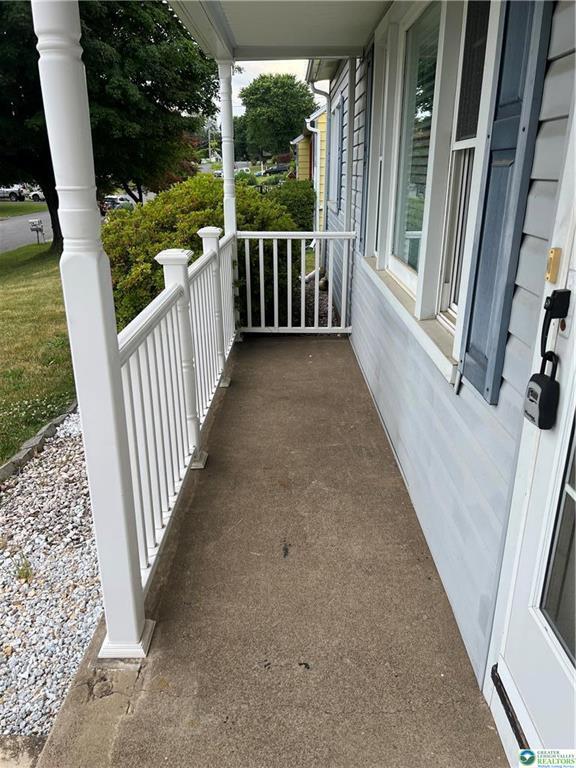 Photo - 2401 Lawnherst Ave