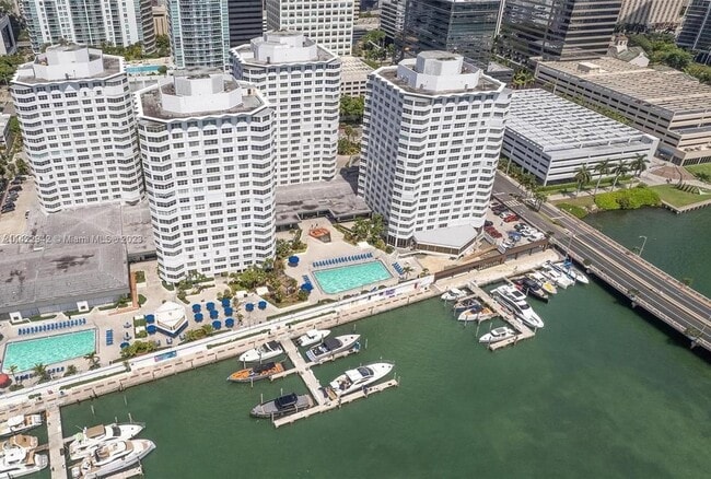 Photo - 999 Brickell Bay Dr Unidad 1206 Rental
