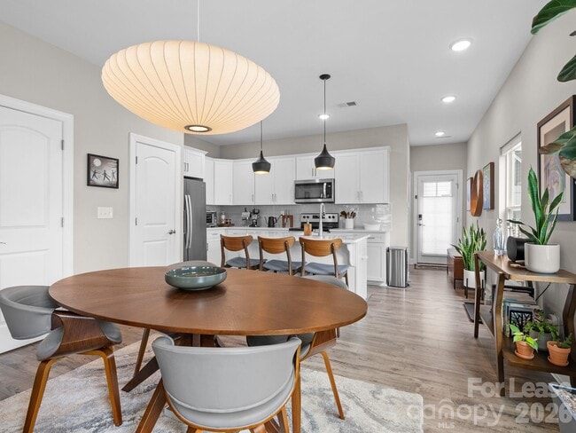 Photo - 58 Walnut Springs Dr