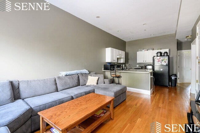 Photo - 309 Bolton St Unidad 11