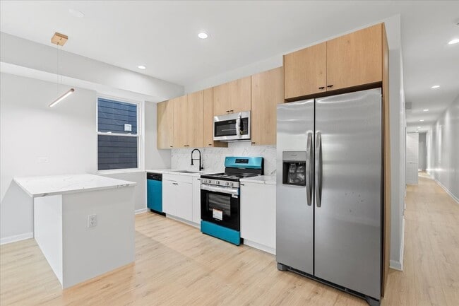 Photo - 4539 S Evans Ave