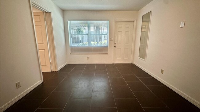 Building Photo - 2601 NE 18th Ter Rental