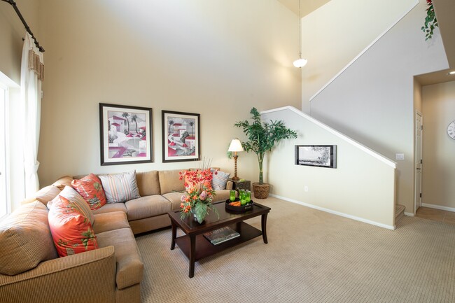 Photo - The Cliffs at Lone Mountain