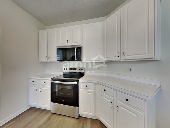 Photo - 104 Edenberry Way