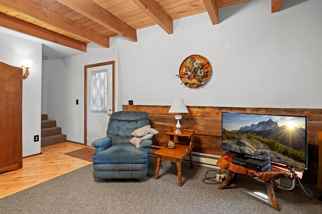 Photo - 2888 Echo Cave Ovi