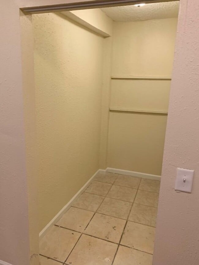 Photo - West side Beauty! 3 Bedrooms 2 Bathroom